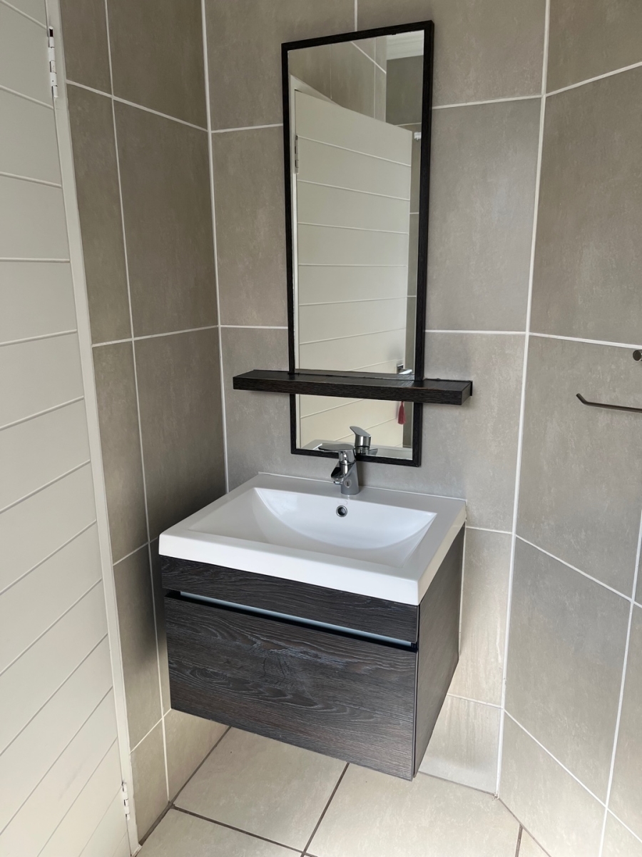 To Let 2 Bedroom Property for Rent in Olivedale Gauteng