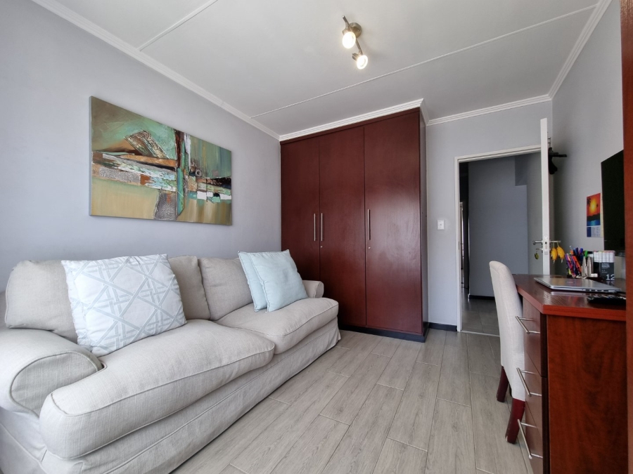 3 Bedroom Property for Sale in Bedfordview Gauteng