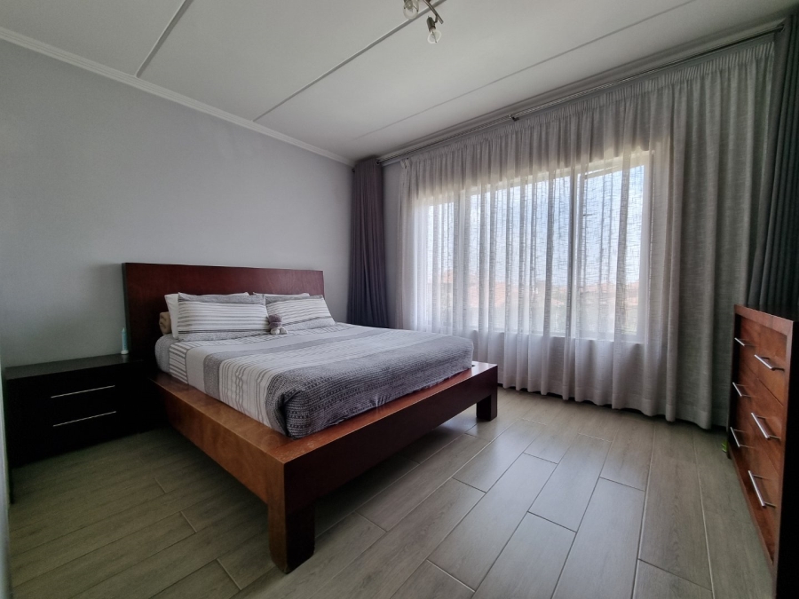 3 Bedroom Property for Sale in Bedfordview Gauteng