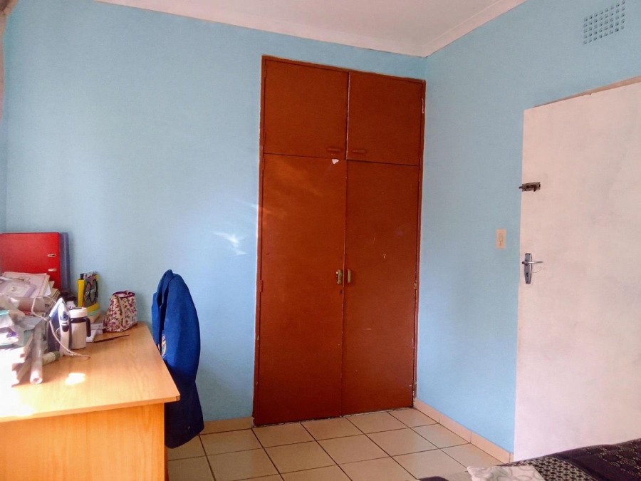 To Let 3 Bedroom Property for Rent in Birch Acres Gauteng