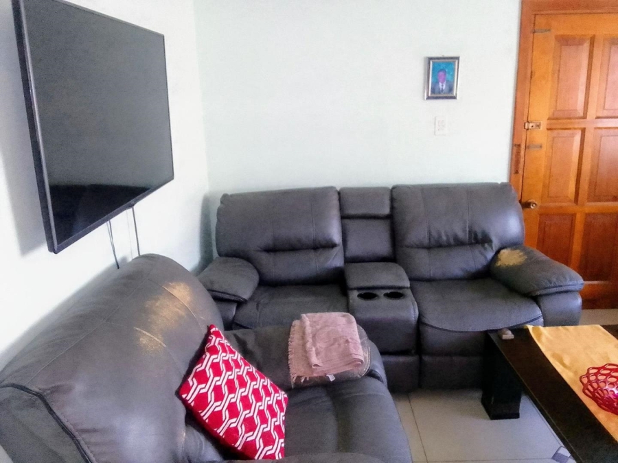 To Let 3 Bedroom Property for Rent in Birch Acres Gauteng