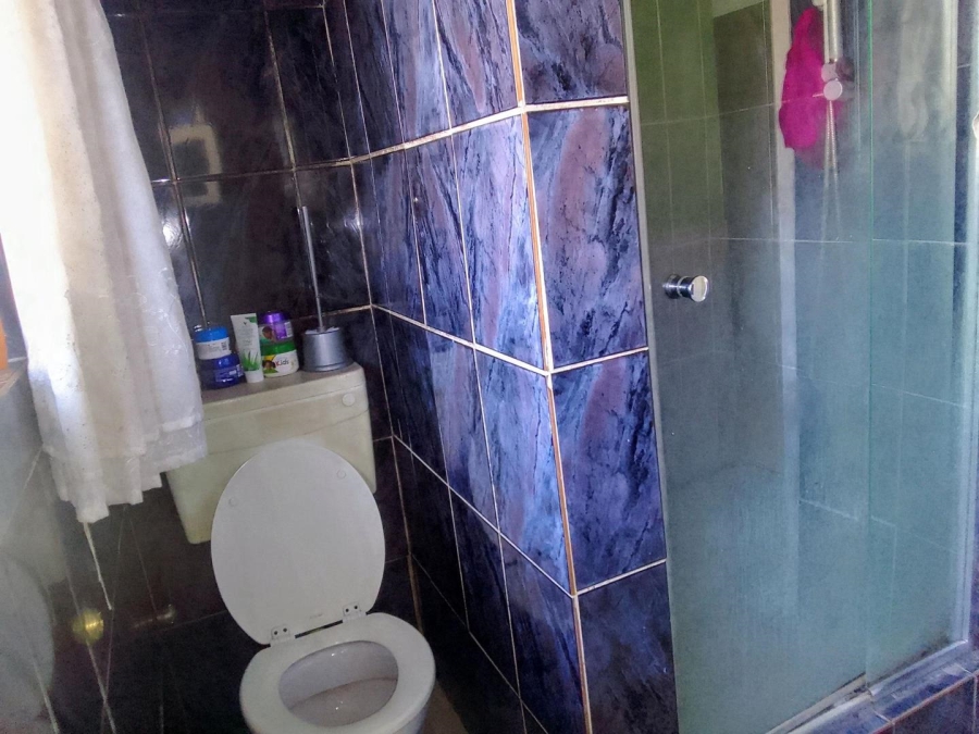 To Let 3 Bedroom Property for Rent in Birch Acres Gauteng