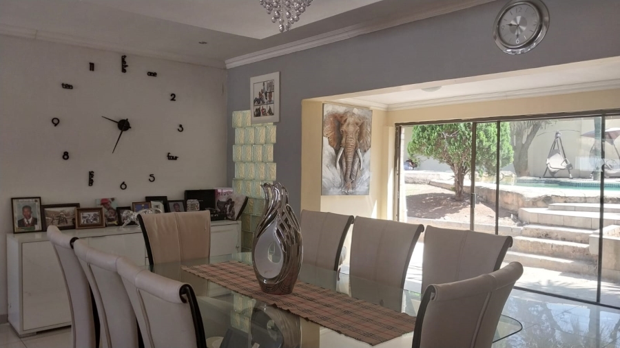 4 Bedroom Property for Sale in Mulbarton Gauteng