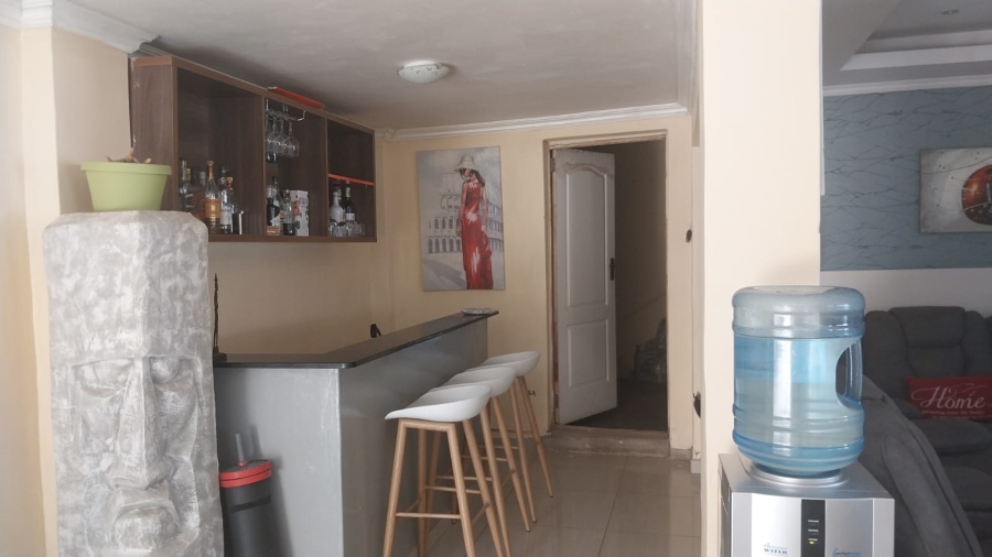 4 Bedroom Property for Sale in Mulbarton Gauteng