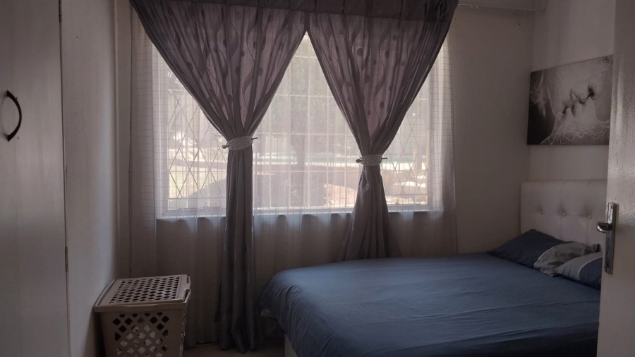 4 Bedroom Property for Sale in Mulbarton Gauteng