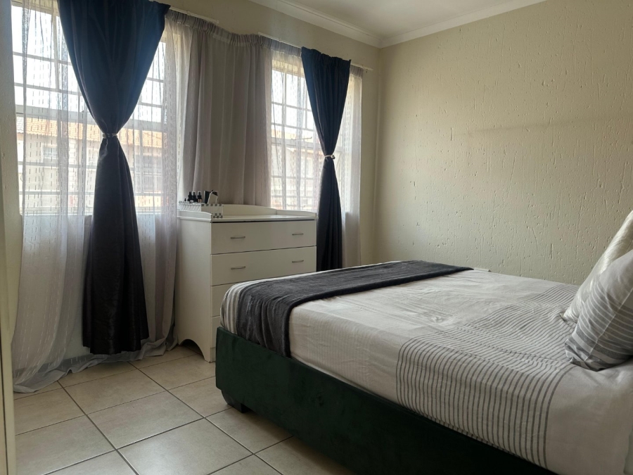 2 Bedroom Property for Sale in Rynfield A H Gauteng