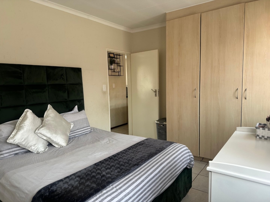 2 Bedroom Property for Sale in Rynfield A H Gauteng