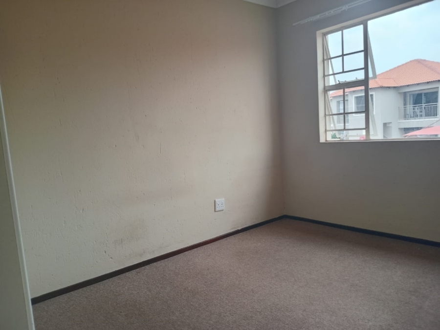 To Let 2 Bedroom Property for Rent in Rynfield A H Gauteng