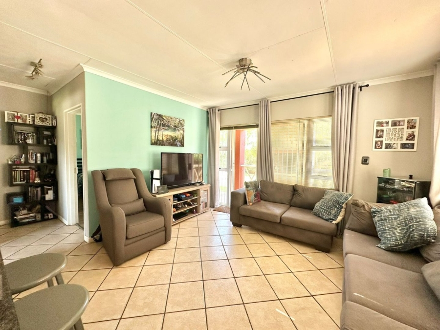 2 Bedroom Property for Sale in Albemarle Gauteng