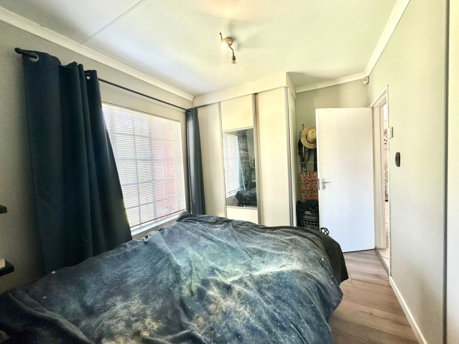 2 Bedroom Property for Sale in Albemarle Gauteng