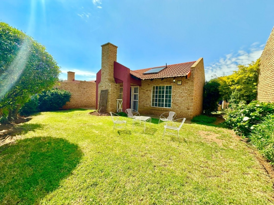 2 Bedroom Property for Sale in Albemarle Gauteng