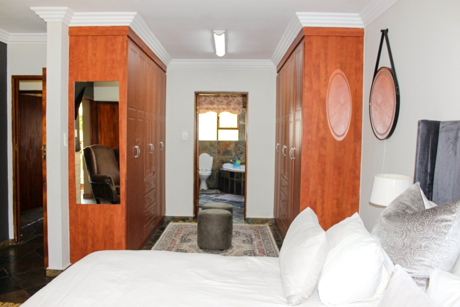 6 Bedroom Property for Sale in Midstream Estate Gauteng