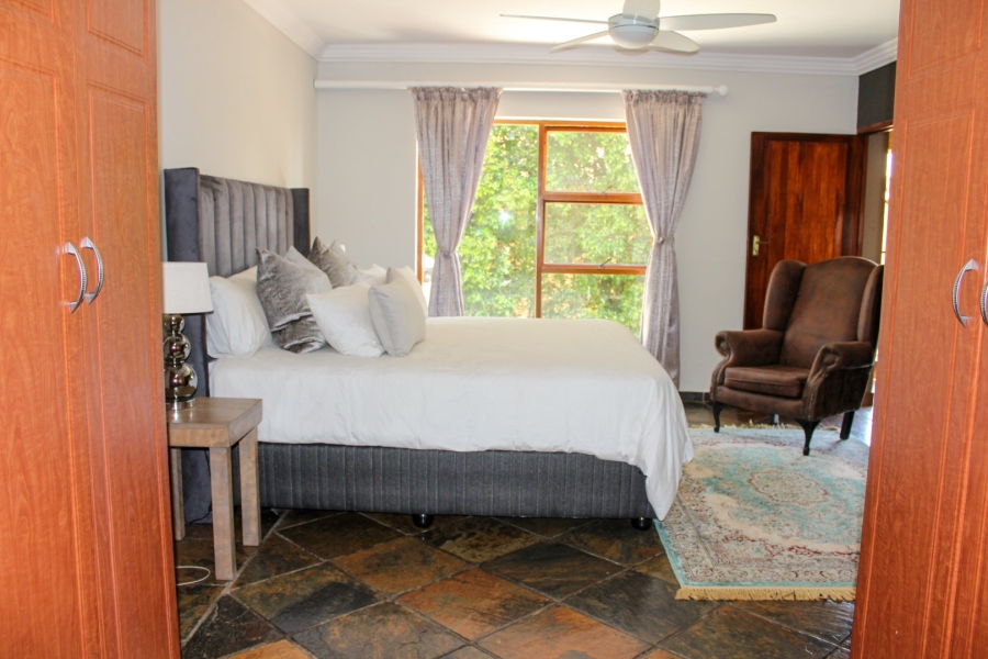 6 Bedroom Property for Sale in Midstream Estate Gauteng