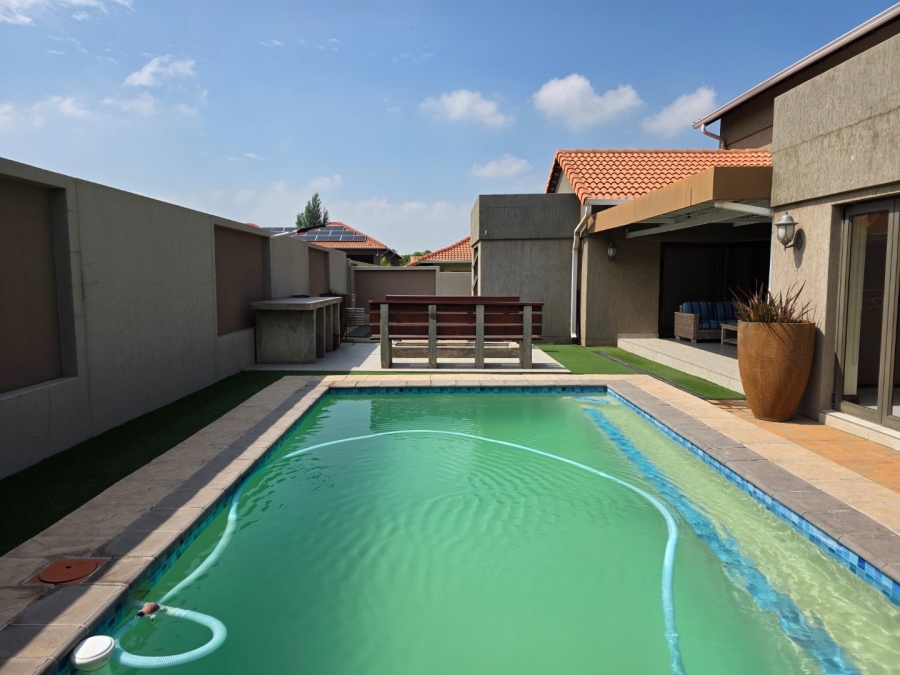 3 Bedroom Property for Sale in Emfuleni Golf Estate Gauteng