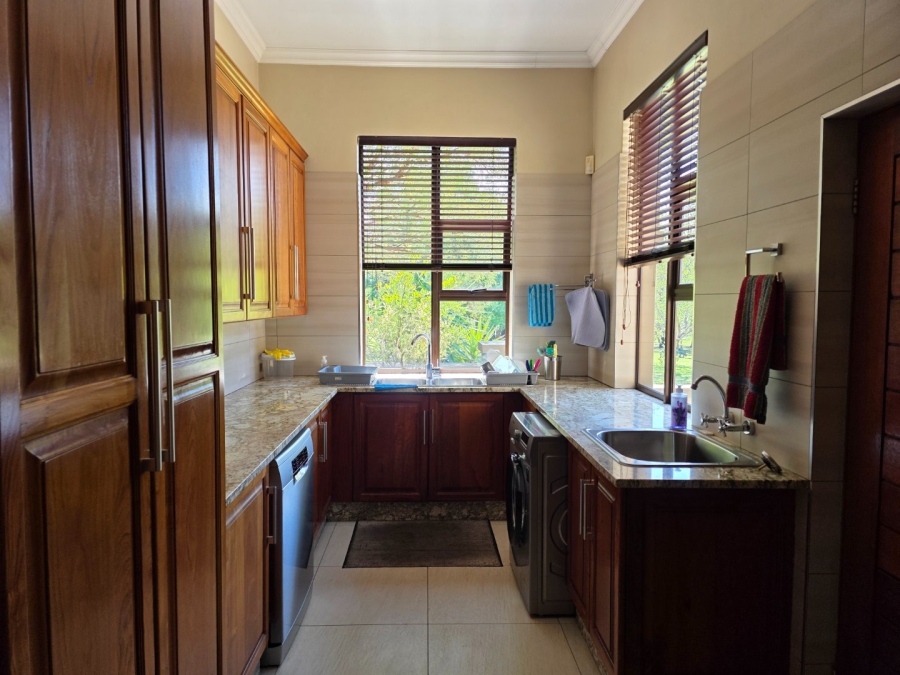 5 Bedroom Property for Sale in Emfuleni Golf Estate Gauteng