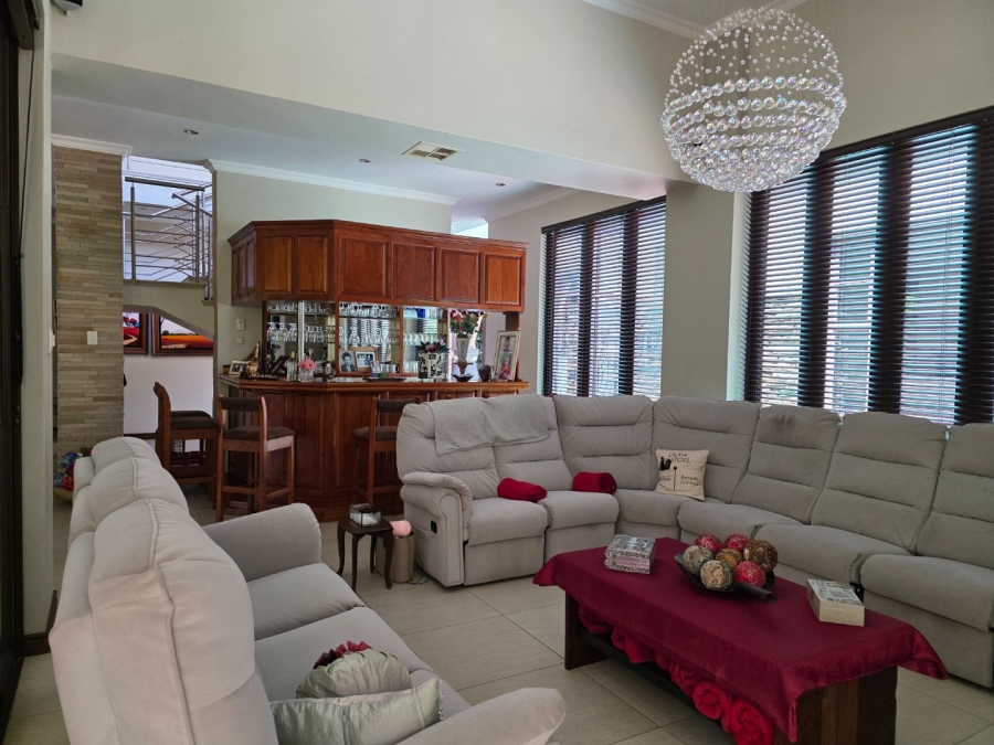 5 Bedroom Property for Sale in Emfuleni Golf Estate Gauteng