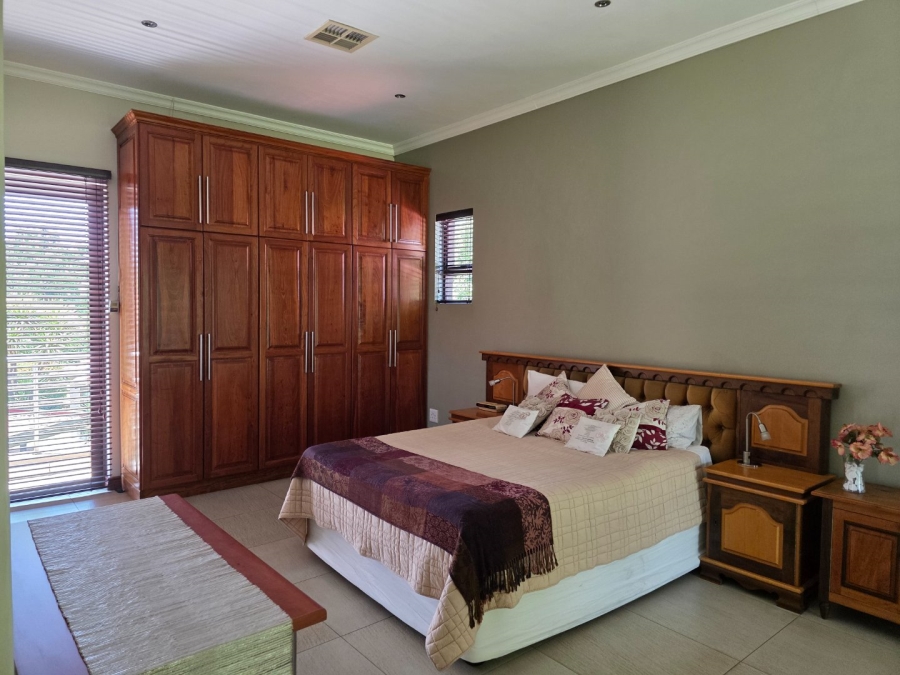 5 Bedroom Property for Sale in Emfuleni Golf Estate Gauteng