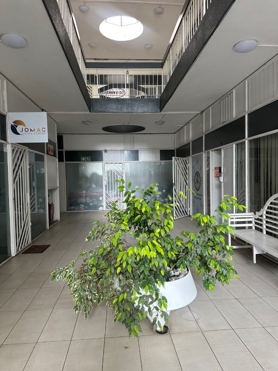 To Let commercial Property for Rent in St Andrews Gauteng