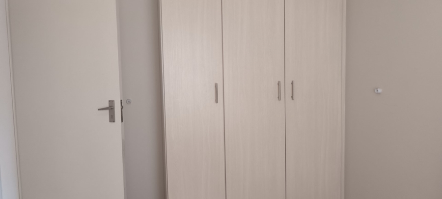 To Let 2 Bedroom Property for Rent in Noordwyk Gauteng