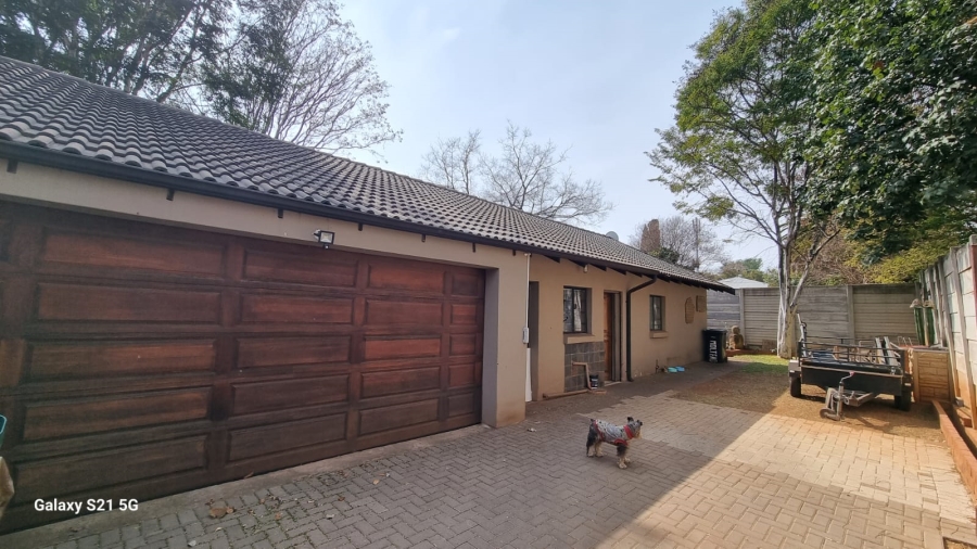 To Let 2 Bedroom Property for Rent in Lyttelton Manor Gauteng