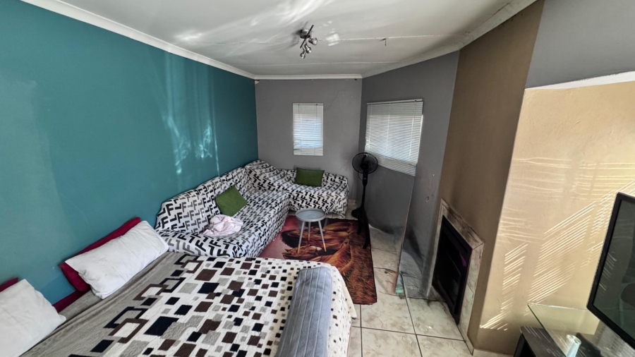 To Let 2 Bedroom Property for Rent in Lyttelton Manor Gauteng