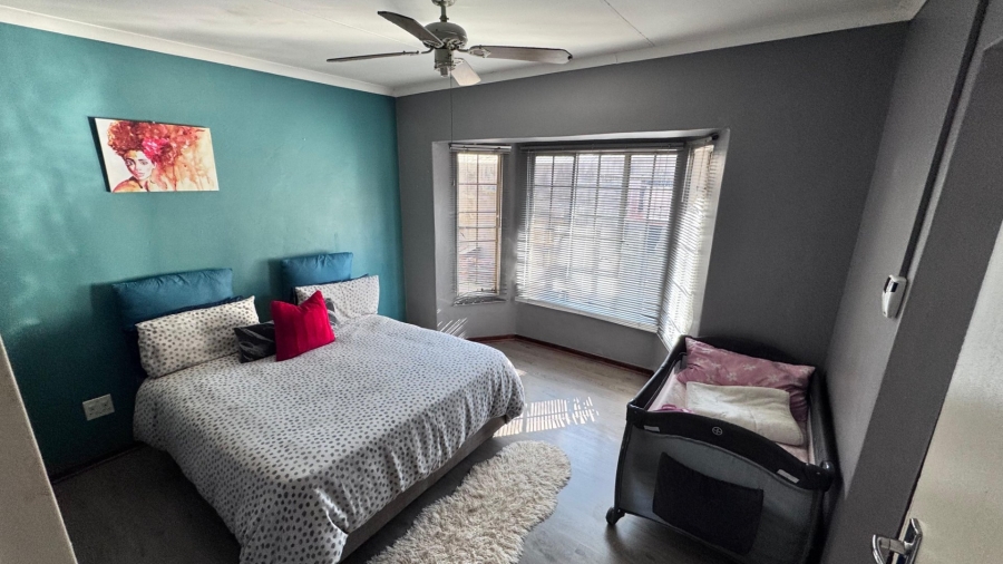 To Let 2 Bedroom Property for Rent in Lyttelton Manor Gauteng