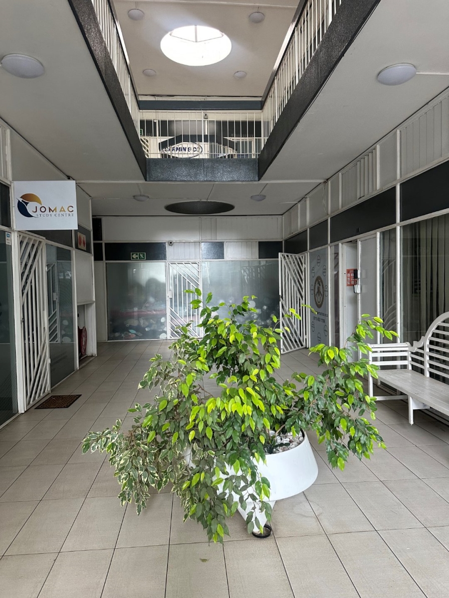 To Let commercial Property for Rent in St Andrews Gauteng