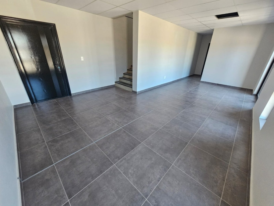 To Let commercial Property for Rent in Knopjeslaagte Gauteng