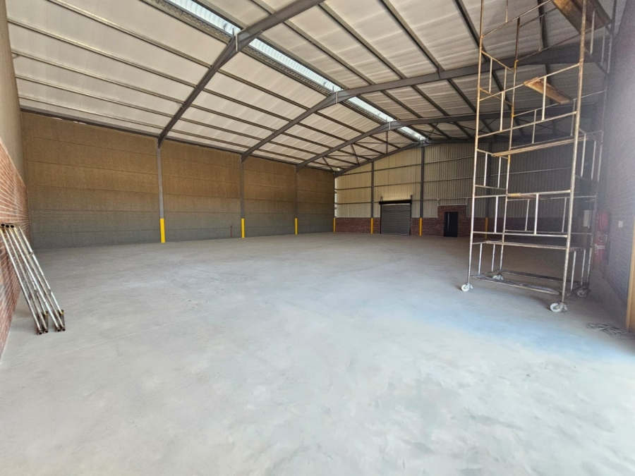 To Let commercial Property for Rent in Knopjeslaagte Gauteng