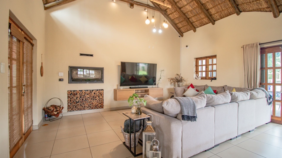 3 Bedroom Property for Sale in Hurlyvale Gauteng