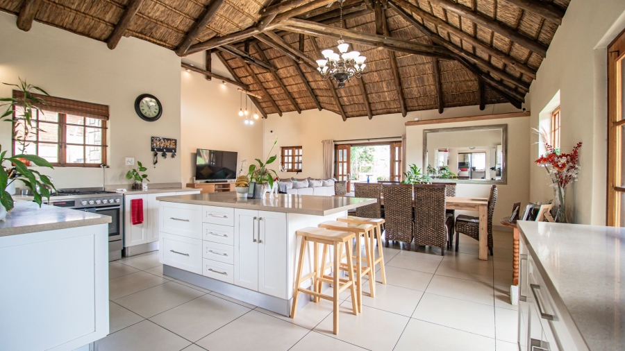 3 Bedroom Property for Sale in Hurlyvale Gauteng