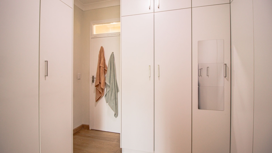 3 Bedroom Property for Sale in Hurlyvale Gauteng