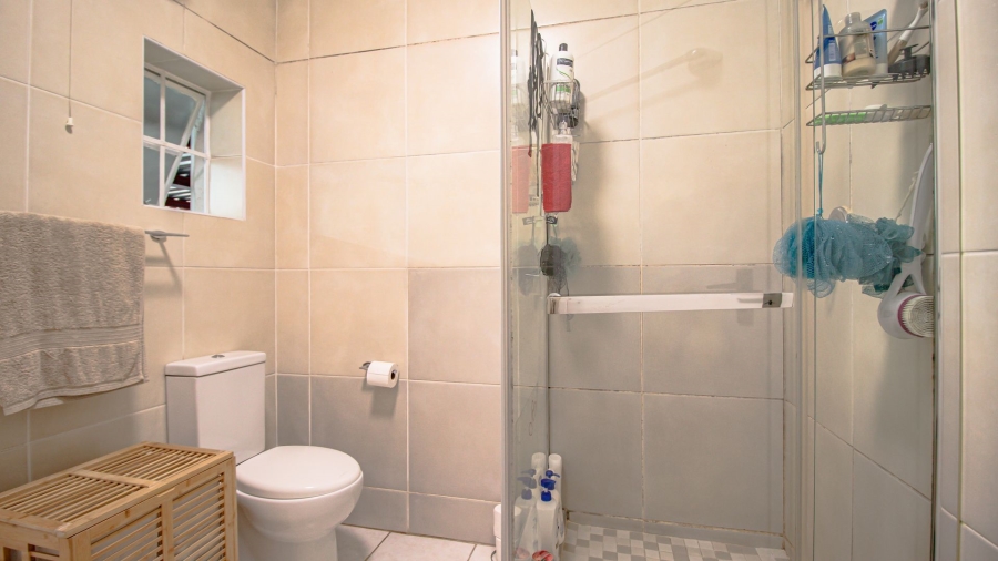 3 Bedroom Property for Sale in Hurlyvale Gauteng