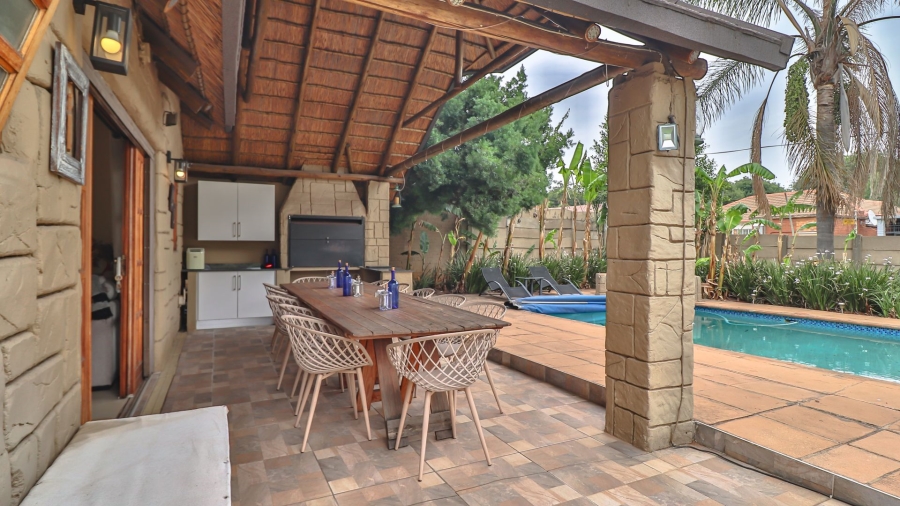 3 Bedroom Property for Sale in Hurlyvale Gauteng