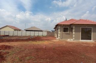 2 Bedroom Property for Sale in Reigerpark Gauteng