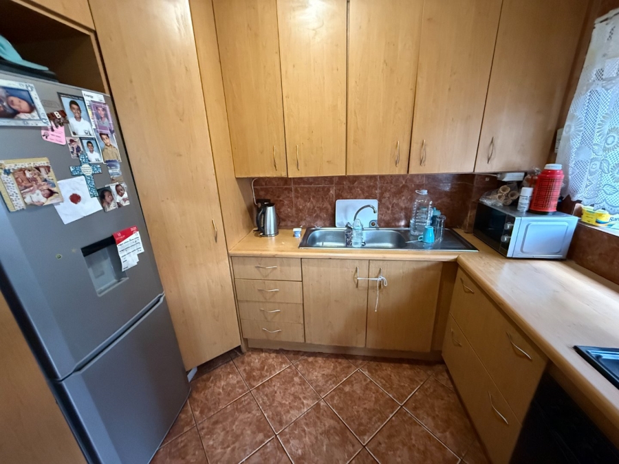 To Let 2 Bedroom Property for Rent in Lyttelton Manor Gauteng