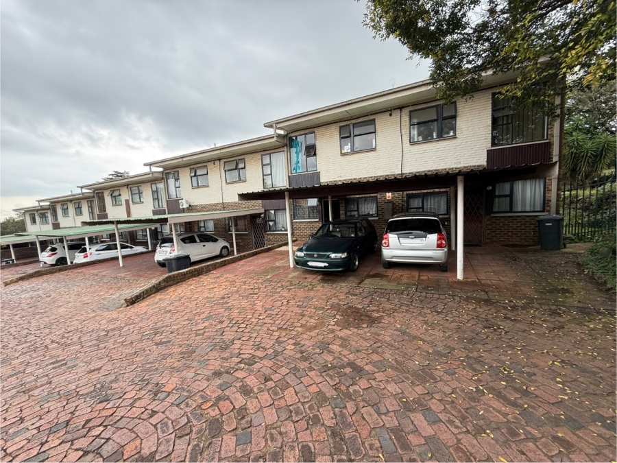 To Let 2 Bedroom Property for Rent in Lyttelton Manor Gauteng