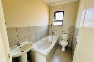3 Bedroom Property for Sale in Reigerpark Gauteng