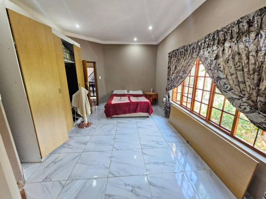 To Let 4 Bedroom Property for Rent in Raslouw Gauteng
