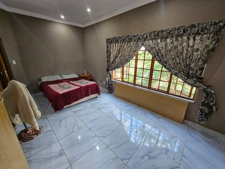 To Let 4 Bedroom Property for Rent in Raslouw Gauteng