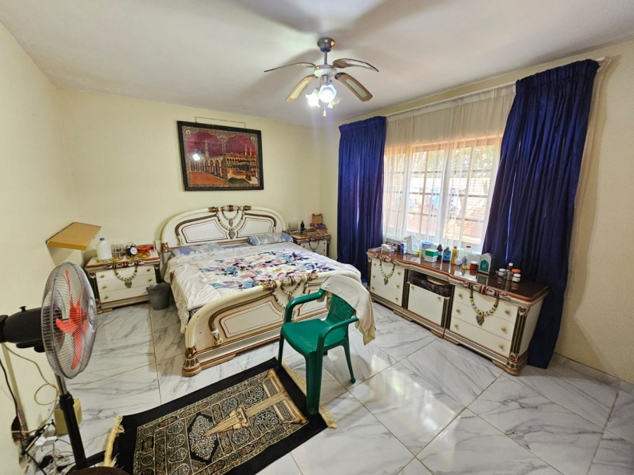 To Let 4 Bedroom Property for Rent in Raslouw Gauteng