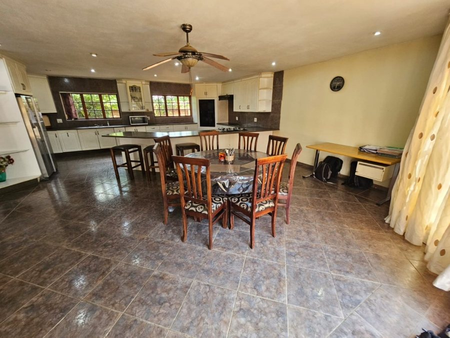 To Let 4 Bedroom Property for Rent in Raslouw Gauteng