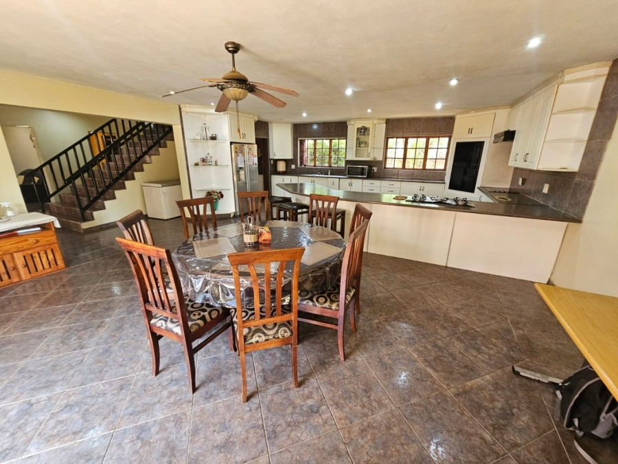 To Let 4 Bedroom Property for Rent in Raslouw Gauteng