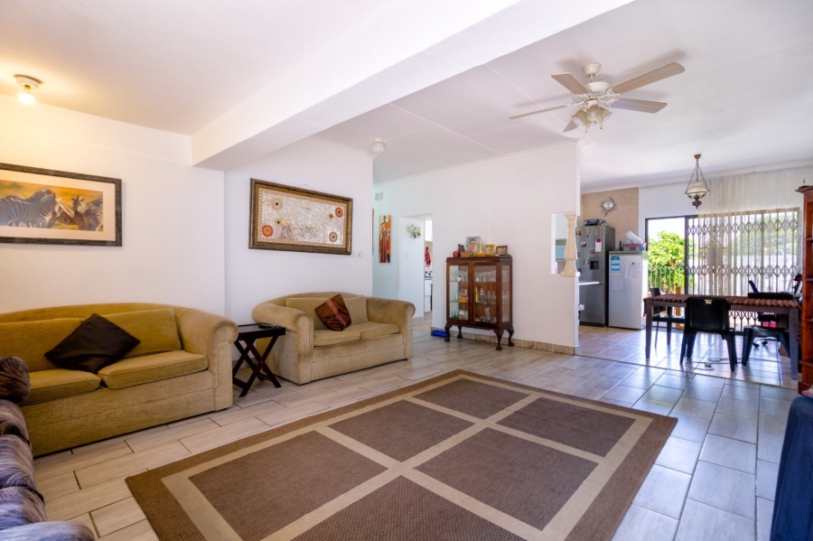 3 Bedroom Property for Sale in Kenmare Gauteng