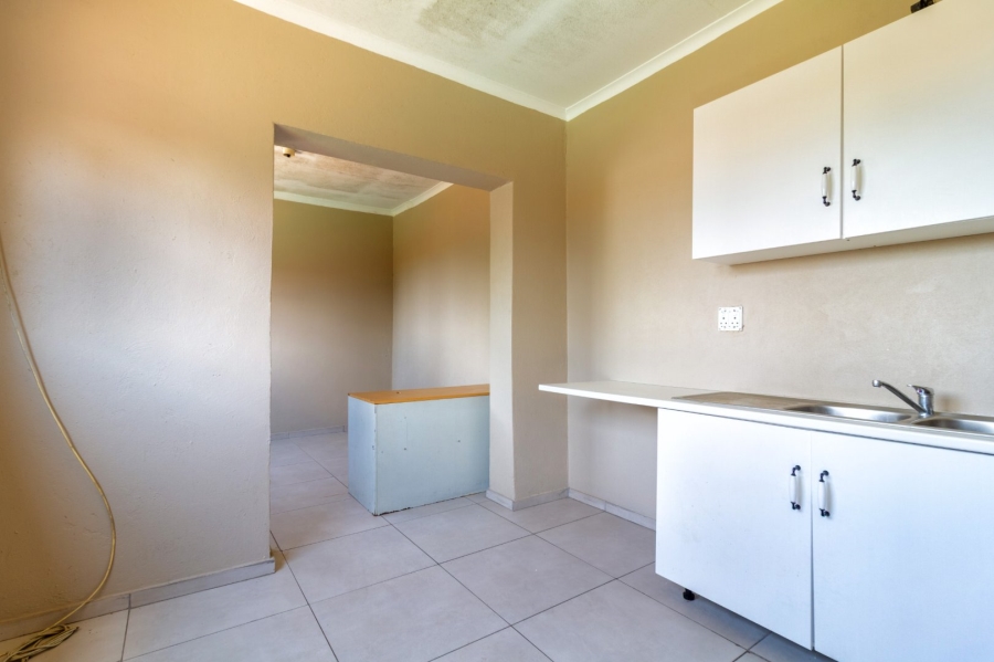 3 Bedroom Property for Sale in Kenmare Gauteng