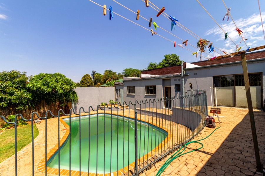 3 Bedroom Property for Sale in Kenmare Gauteng