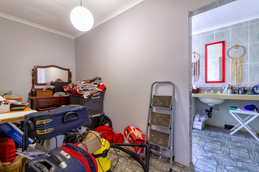 3 Bedroom Property for Sale in Kenmare Gauteng