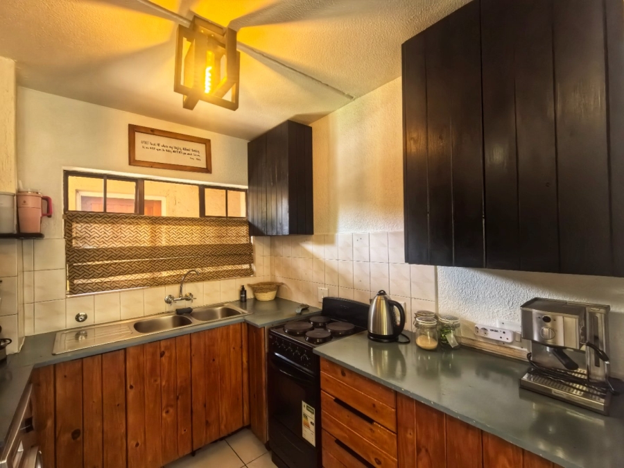 1 Bedroom Property for Sale in Lakefield Gauteng