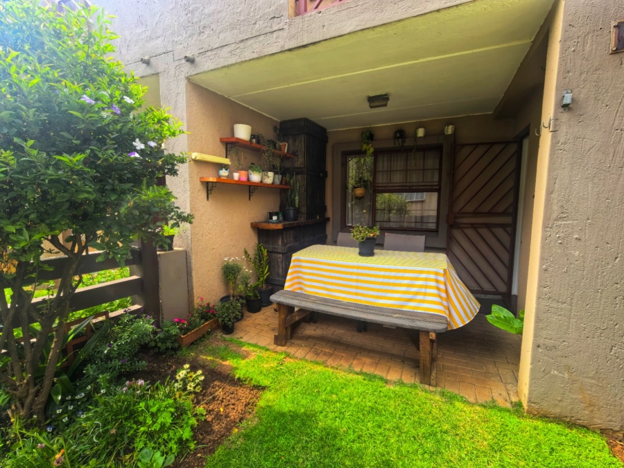 1 Bedroom Property for Sale in Lakefield Gauteng