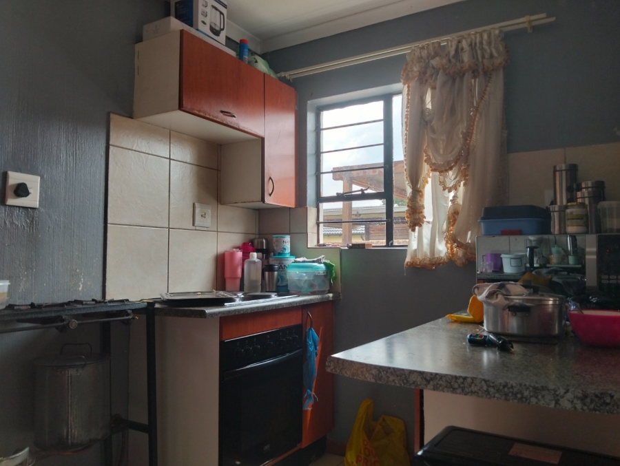 To Let  Bedroom Property for Rent in Crystal Park Gauteng